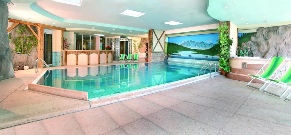 קאנזיי Hotel Il Caminetto Sport מראה חיצוני תמונה