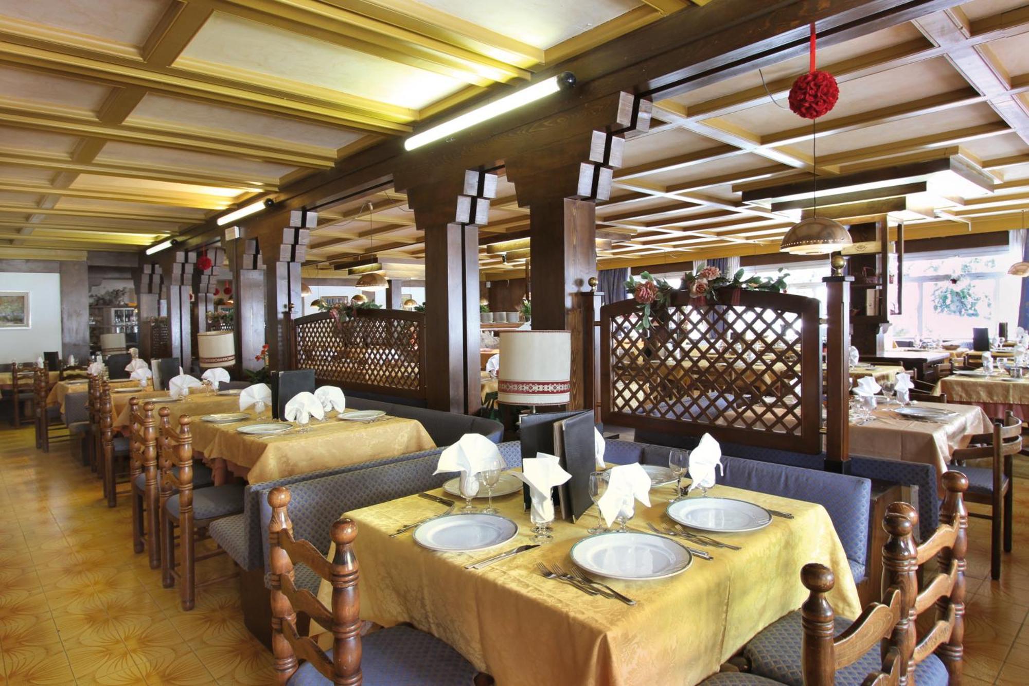קאנזיי Hotel Il Caminetto Sport מראה חיצוני תמונה