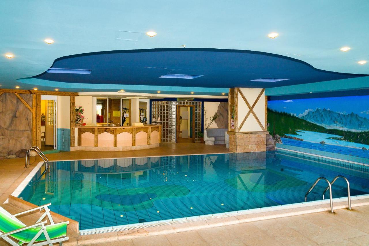 קאנזיי Hotel Il Caminetto Sport מראה חיצוני תמונה